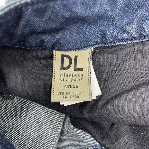 DL1961 Denim Jean Shorts Womens Size 26 Small Cut Off Lola - Picture 8 of 10